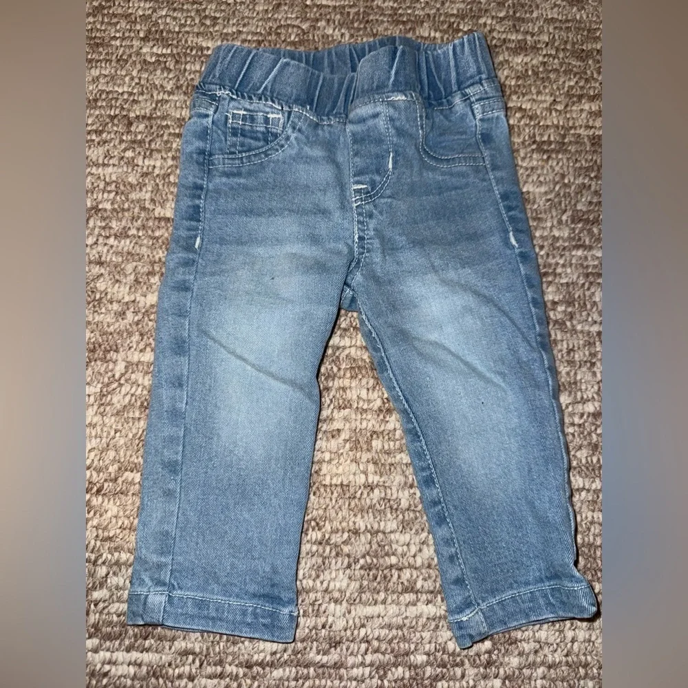 Ruffle B Jeans - Picture 2 of 4